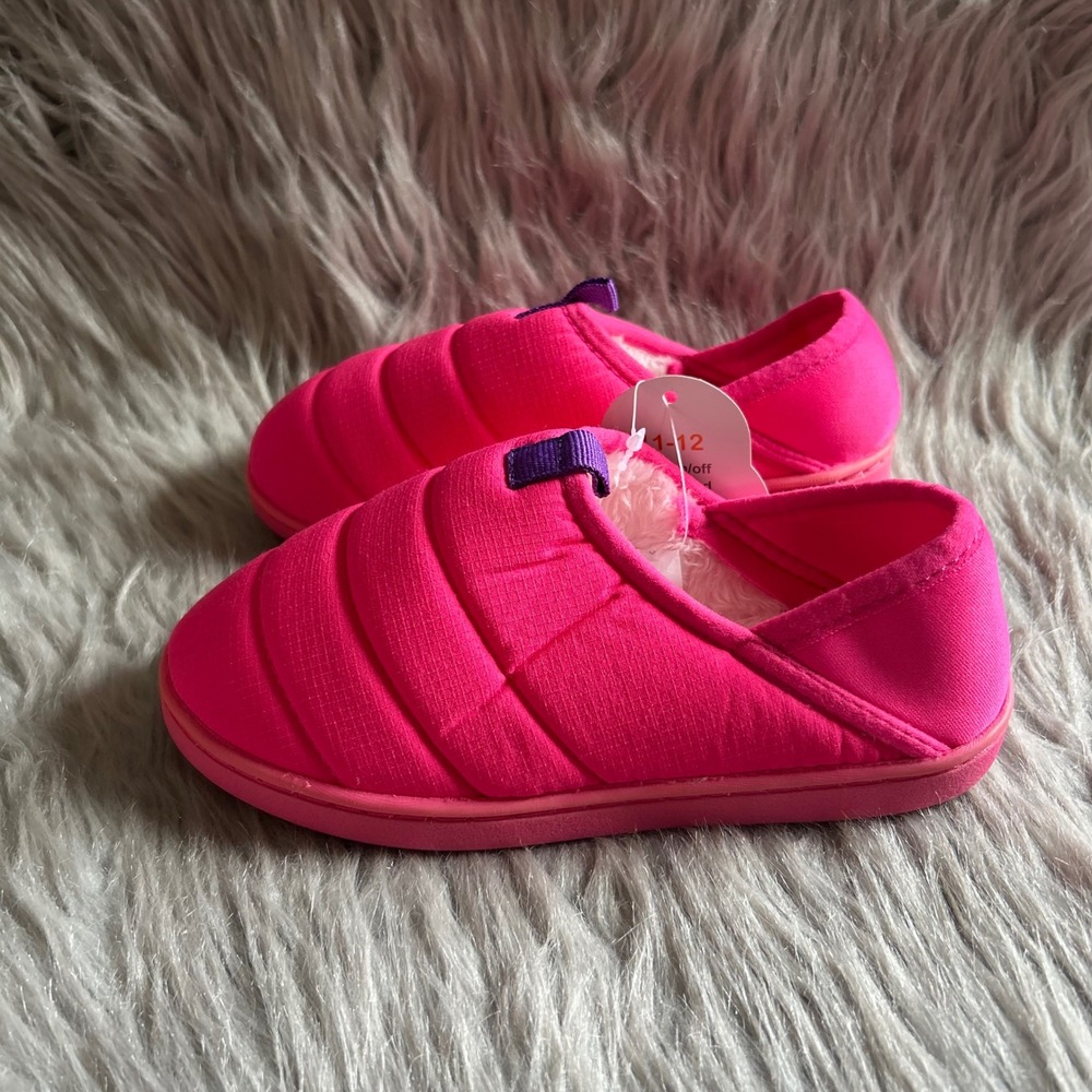 Wonder Nation‎ Puffer Slippers Girl Size 11-12 Pink Plush Fuzzy Lined Shoes